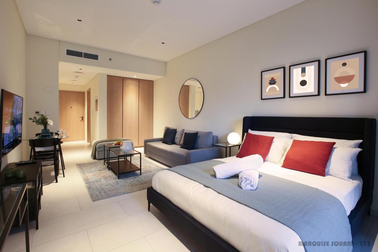 Luxury Studios With Burj Khalifa Or Canal View In Downtown - Marquise Square Tower 迪拜 外观 照片