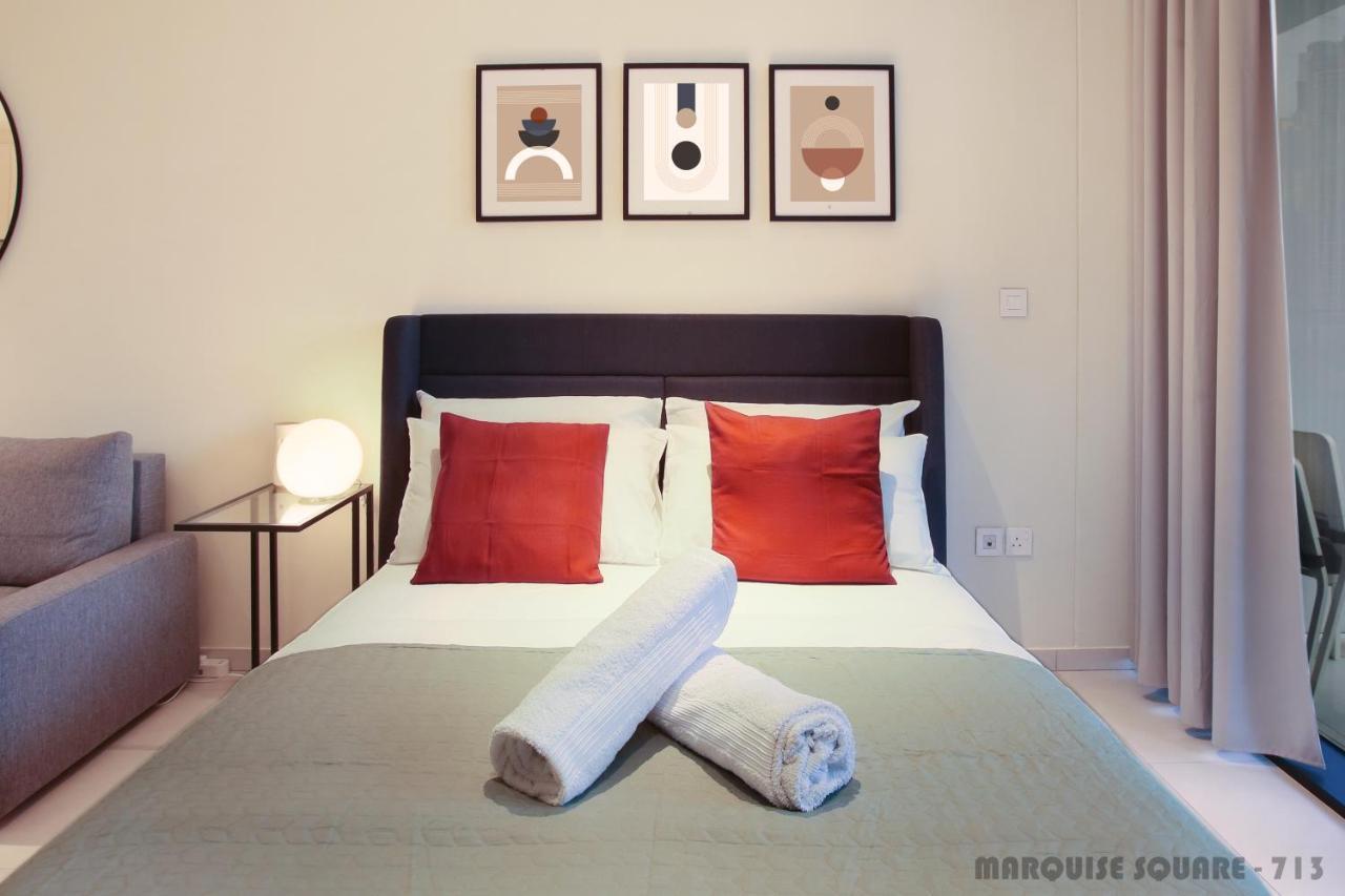 Luxury Studios With Burj Khalifa Or Canal View In Downtown - Marquise Square Tower 迪拜 外观 照片