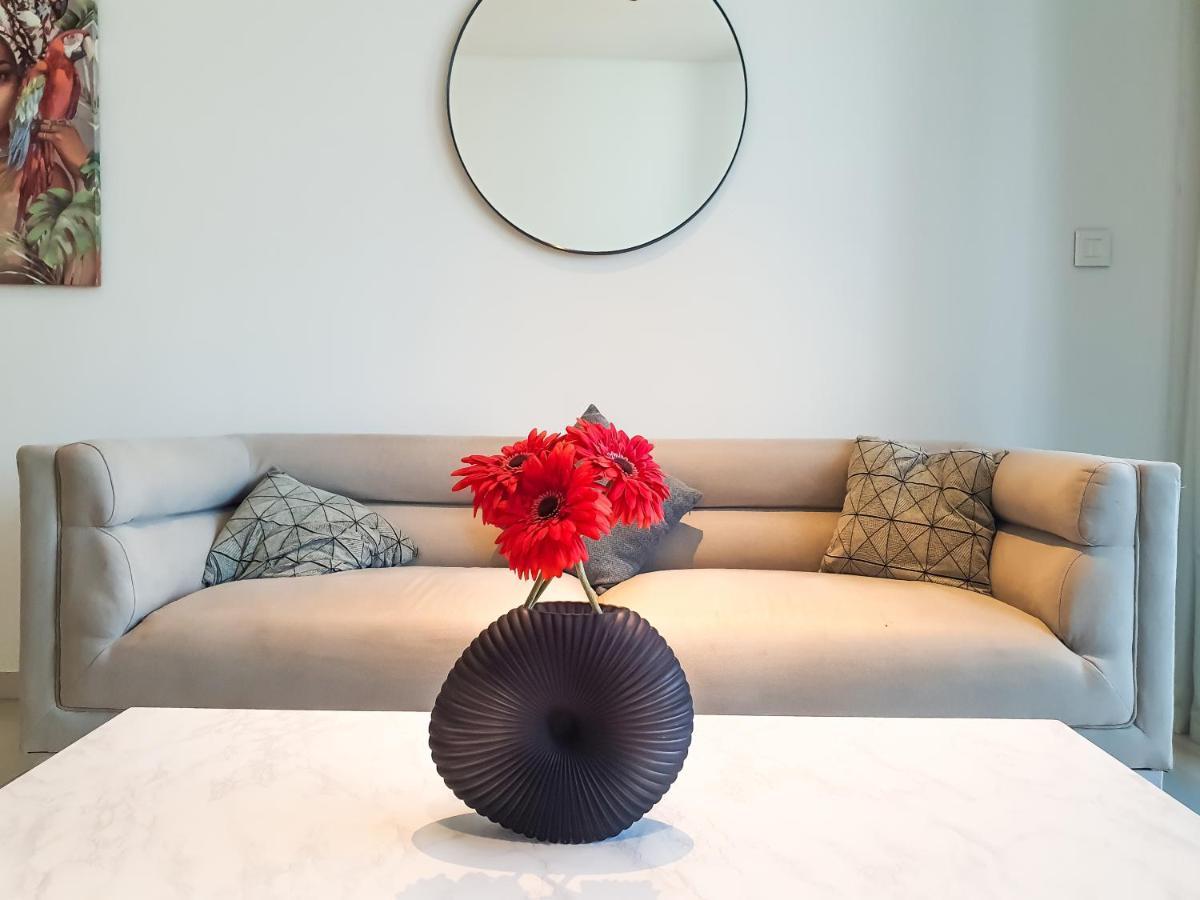 Luxury Studios With Burj Khalifa Or Canal View In Downtown - Marquise Square Tower 迪拜 外观 照片