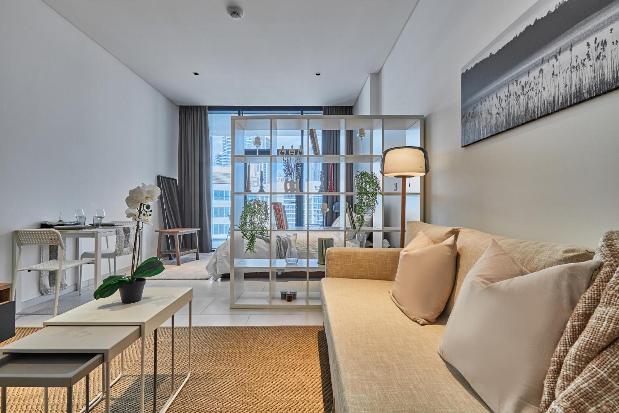 Luxury Studios With Burj Khalifa Or Canal View In Downtown - Marquise Square Tower 迪拜 外观 照片