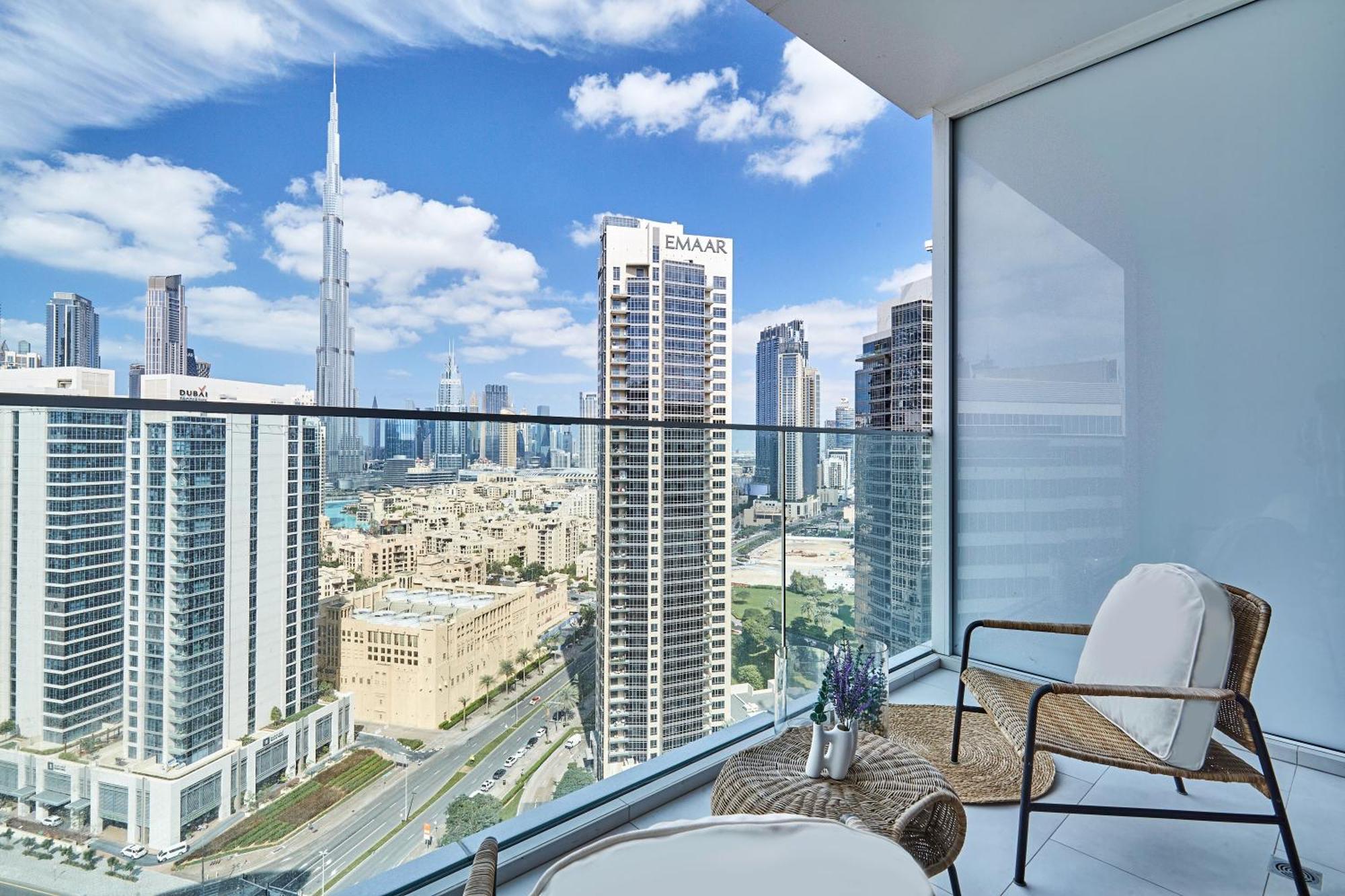 Luxury Studios With Burj Khalifa Or Canal View In Downtown - Marquise Square Tower 迪拜 外观 照片