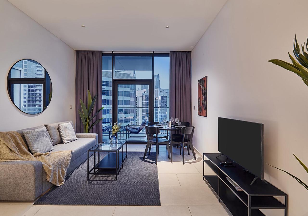 Luxury Studios With Burj Khalifa Or Canal View In Downtown - Marquise Square Tower 迪拜 外观 照片