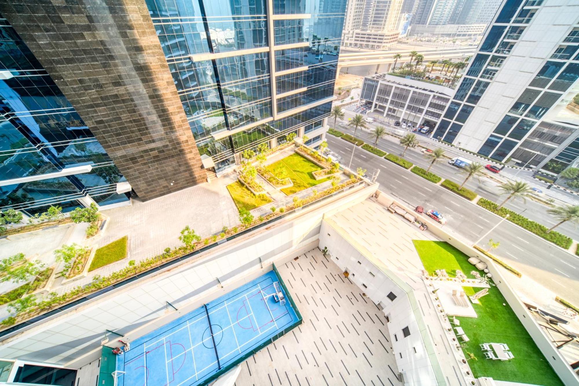 Luxury Studios With Burj Khalifa Or Canal View In Downtown - Marquise Square Tower 迪拜 外观 照片