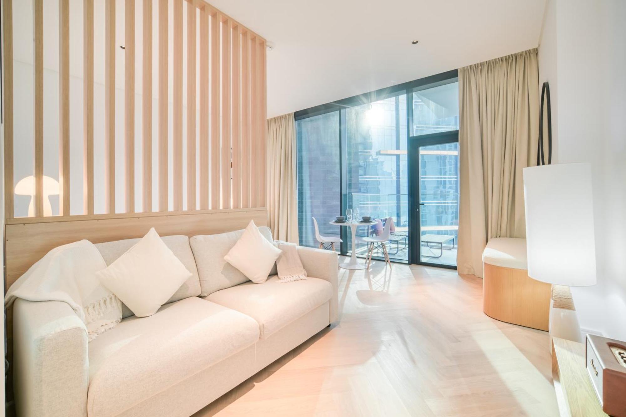 Luxury Studios With Burj Khalifa Or Canal View In Downtown - Marquise Square Tower 迪拜 外观 照片