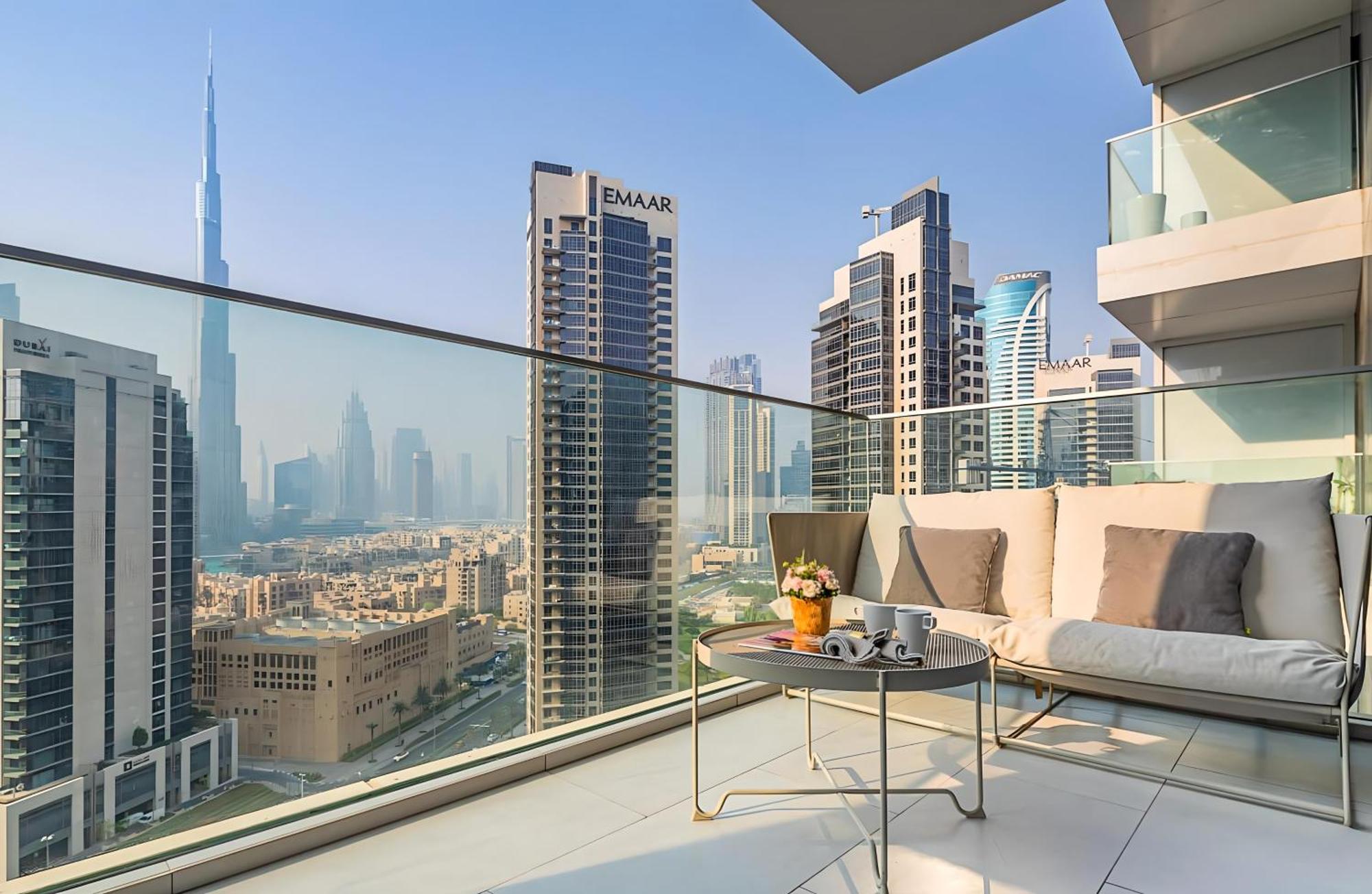 Luxury Studios With Burj Khalifa Or Canal View In Downtown - Marquise Square Tower 迪拜 外观 照片
