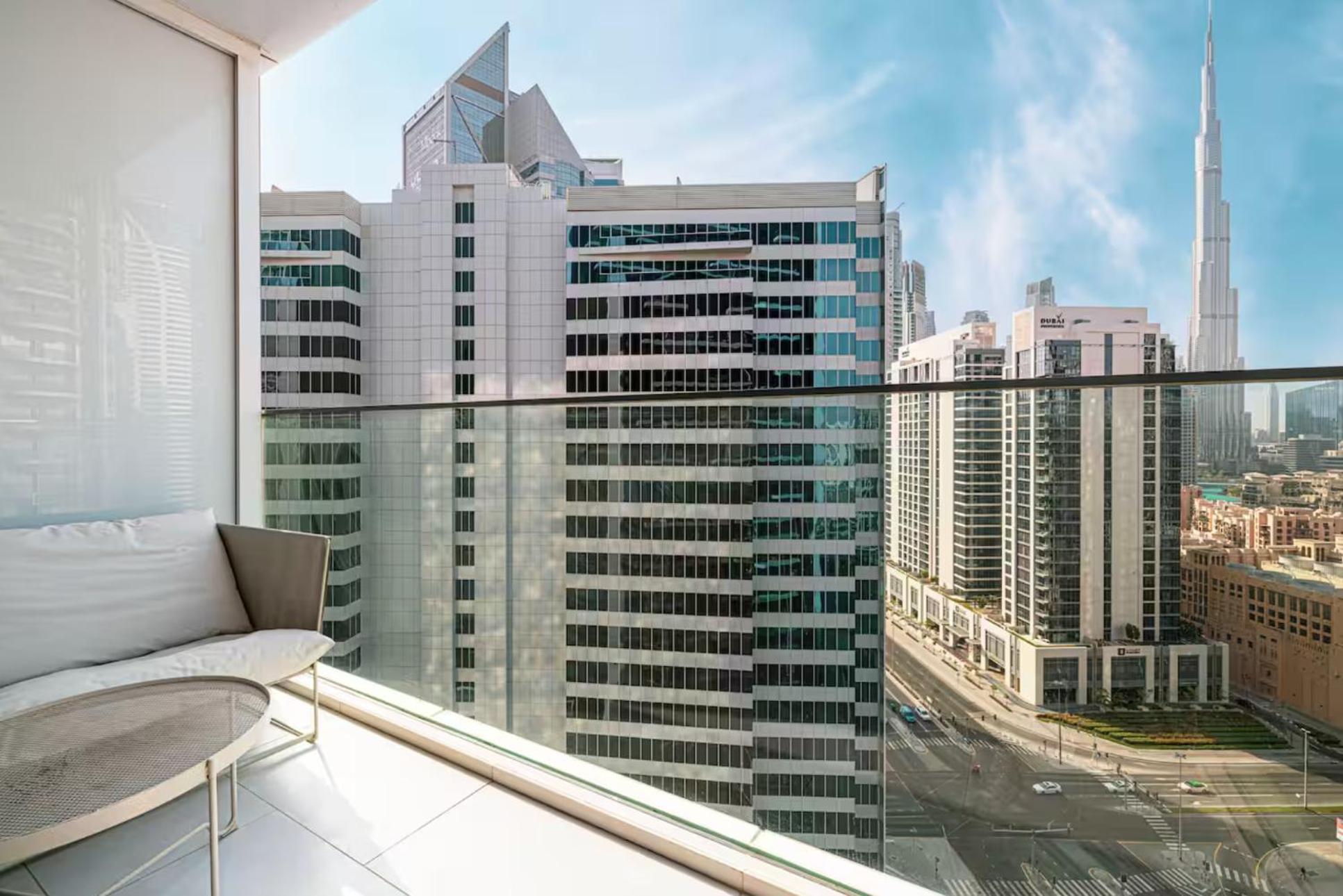 Luxury Studios With Burj Khalifa Or Canal View In Downtown - Marquise Square Tower 迪拜 客房 照片